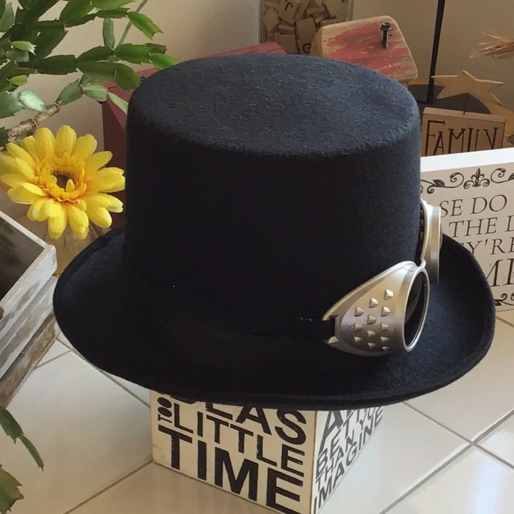 Steampunk Top Hat w/Goggles